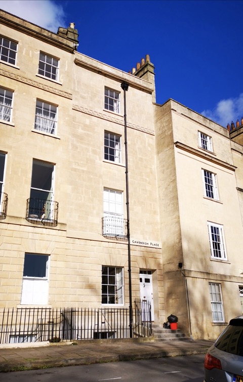 Bath stone cleaning in bath