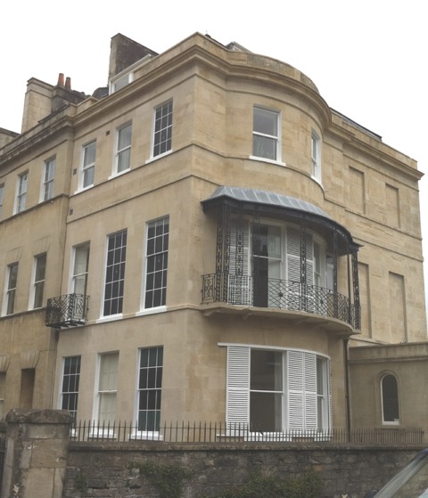 Bath stone cleaning in bath